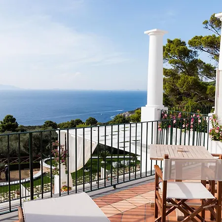 Amira Bed & Breakfast Anacapri (Isola di Capri)