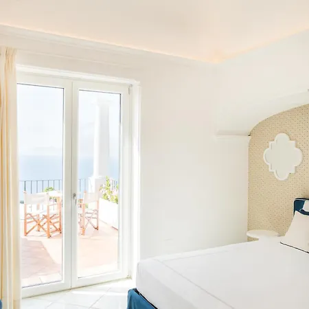 Amira * Anacapri (Isola di Capri)