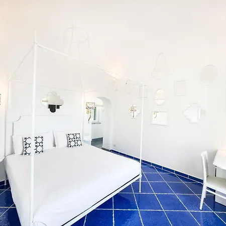 Amira * Anacapri (Isola di Capri)