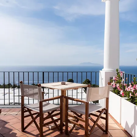 Amira * Anacapri (Isola di Capri)